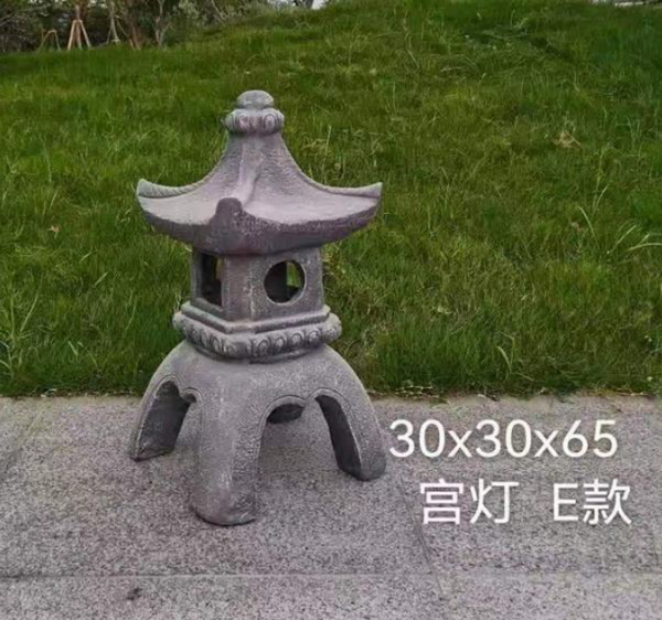 PALACE LANTERNS